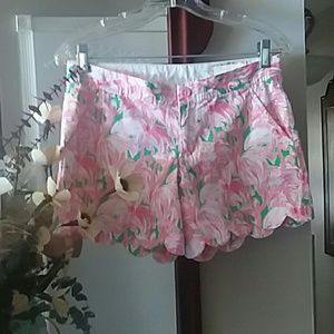 SOLD Lily Pulitzer butter cup shorts